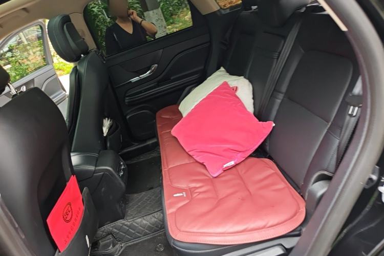Used Lincoln Corsair 2024 2.0T Two-Wheel Drive Deluxe Edition Left Rear Seat