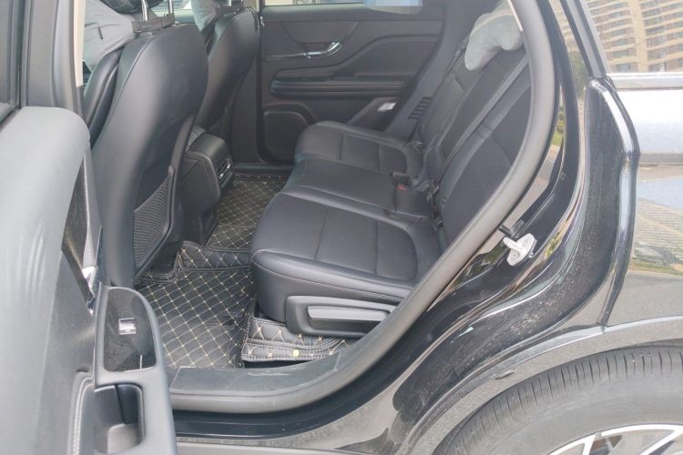 Used Lincoln Corsair 2024 1.5T Two-Wheel Drive Deluxe Hybrid Version Left Rear Seat