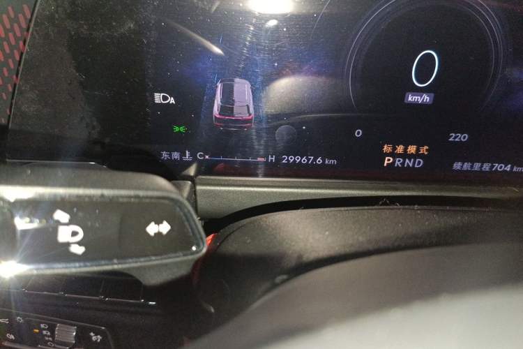 Used Lincoln Corsair 2024 1.5T Two-Wheel Drive Deluxe Hybrid Version Odometer Close Up