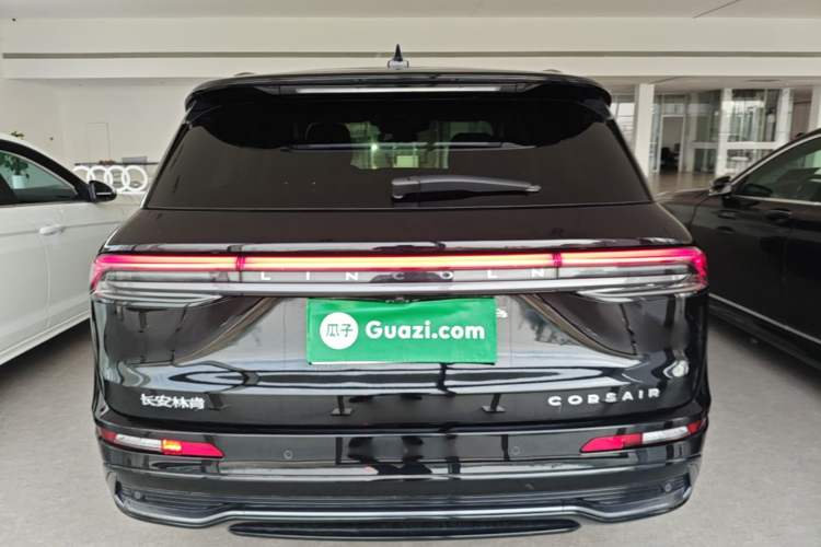 Used Lincoln Corsair 2024 1.5T Two-Wheel Drive Deluxe Hybrid Version Rear