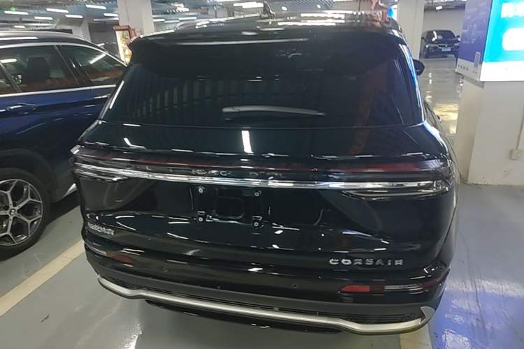 Used Lincoln Corsair 2024 2.0T Two-Wheel-Drive Luxury Edition Rear