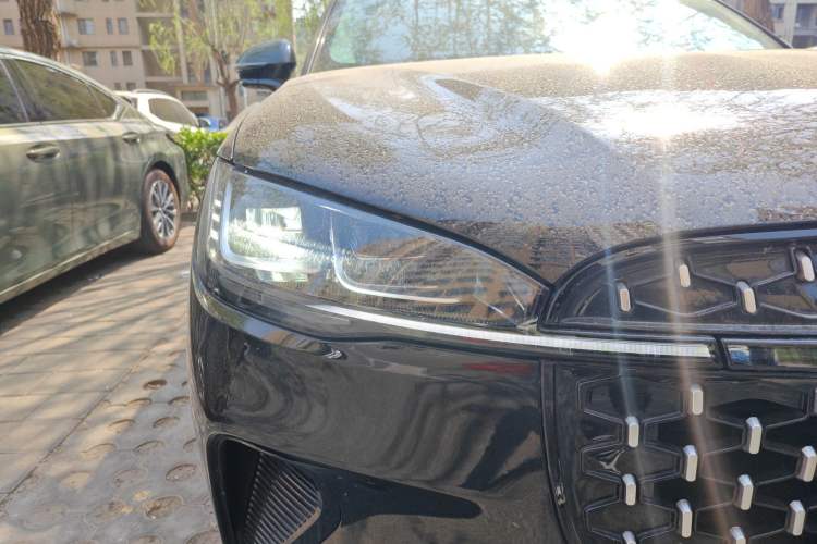 Used Lincoln Corsair 2024 1.5T Two-Wheel Drive Luxury Hybrid Version Right Front Headlight