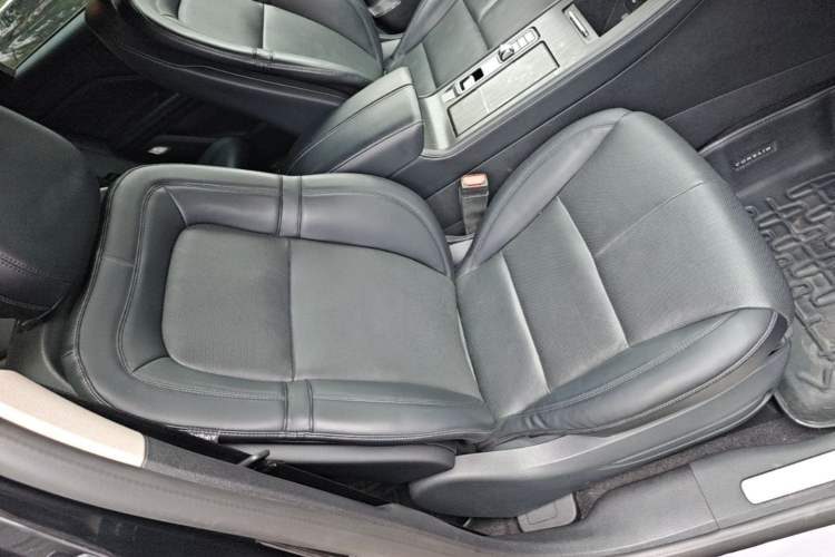 Used Lincoln Corsair 2024 1.5T Two-Wheel Drive Luxury Hybrid Version Right Front Seat