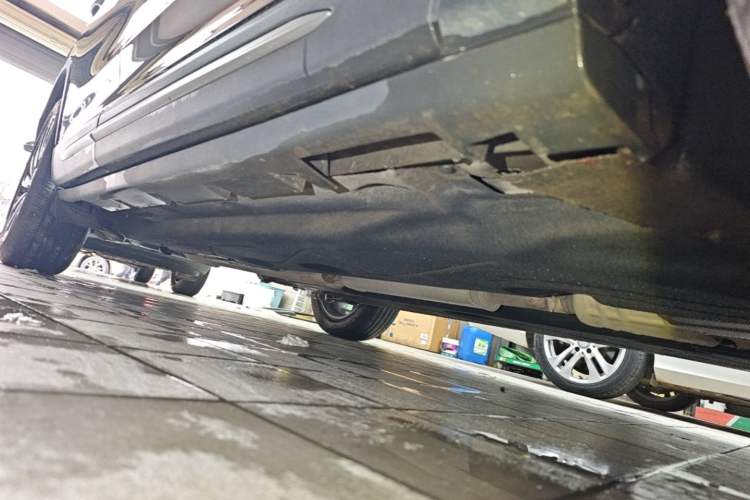 Used Lincoln Corsair 2024 2.0T Two-Wheel-Drive Luxury Edition Right Side Sill