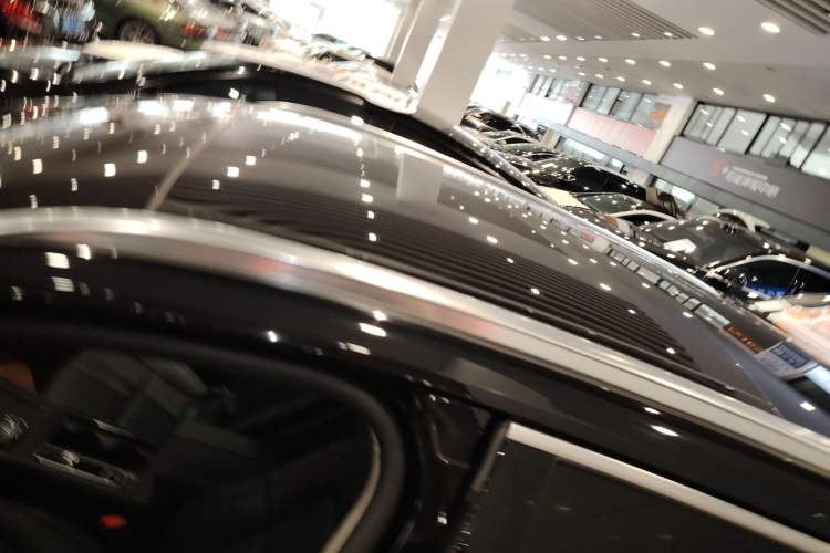 Used Lincoln Corsair 2024 2.0T Two-Wheel-Drive Luxury Edition Roof