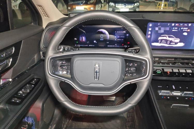 Used Lincoln Corsair 2024 2.0T Two-Wheel Drive Deluxe Edition Steering Wheel