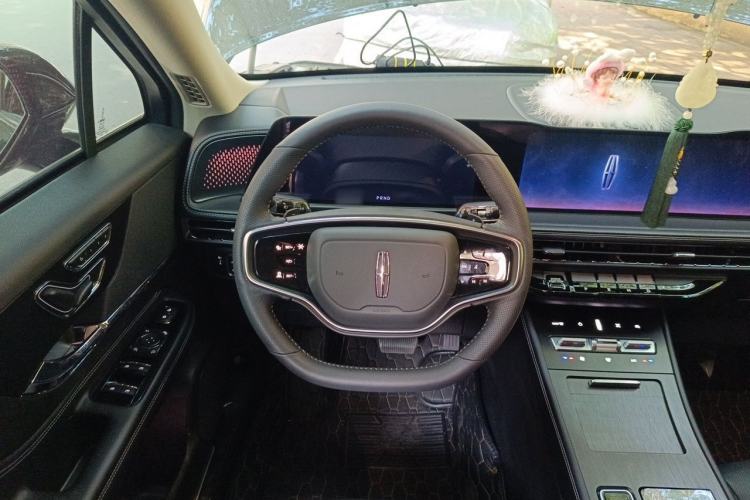Used Lincoln Corsair 2024 2.0T Two-Wheel-Drive Luxury Edition Steering Wheel