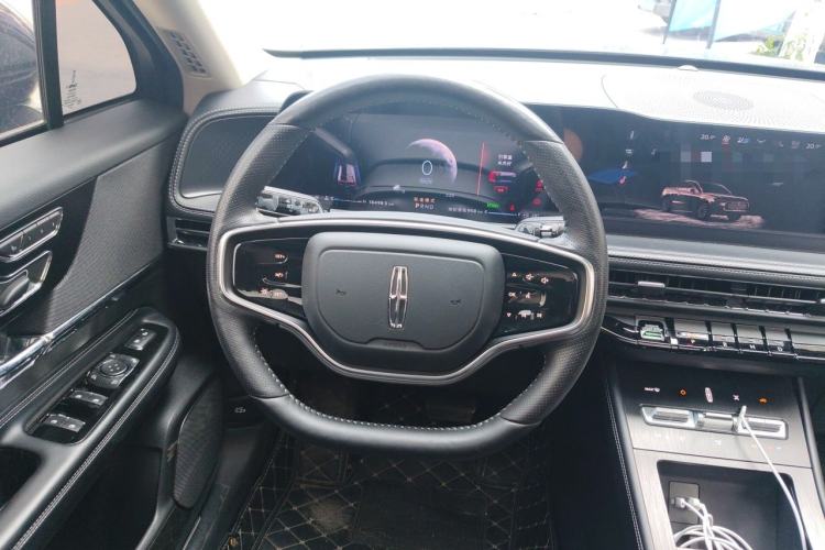 Used Lincoln Corsair 2024 1.5T Two-Wheel Drive Deluxe Hybrid Version Steering Wheel