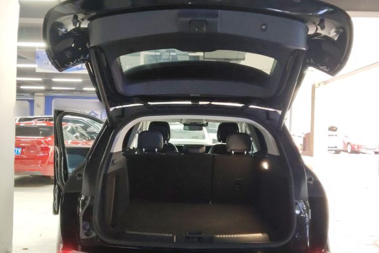 Used Lincoln Corsair 2024 1.5T Two-Wheel Drive Luxury Hybrid Version Trunk