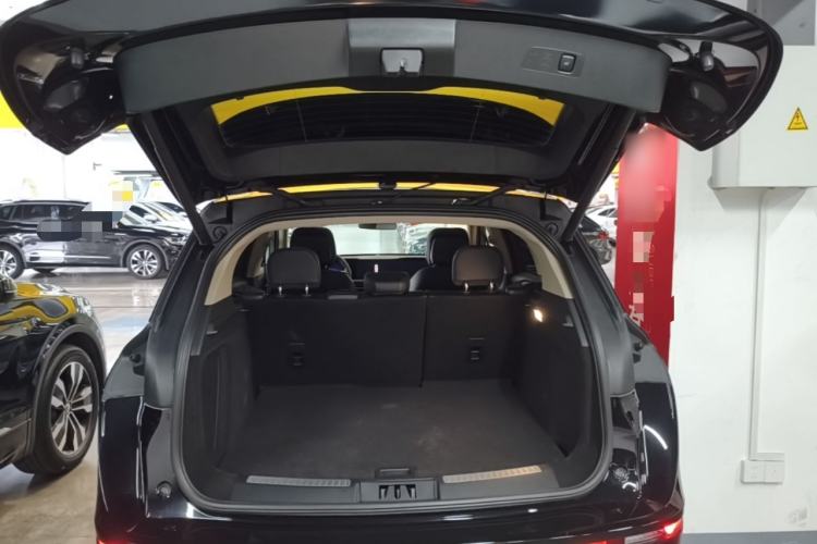 Used Lincoln Corsair 2024 2.0T Two-Wheel Drive Deluxe Edition Trunk