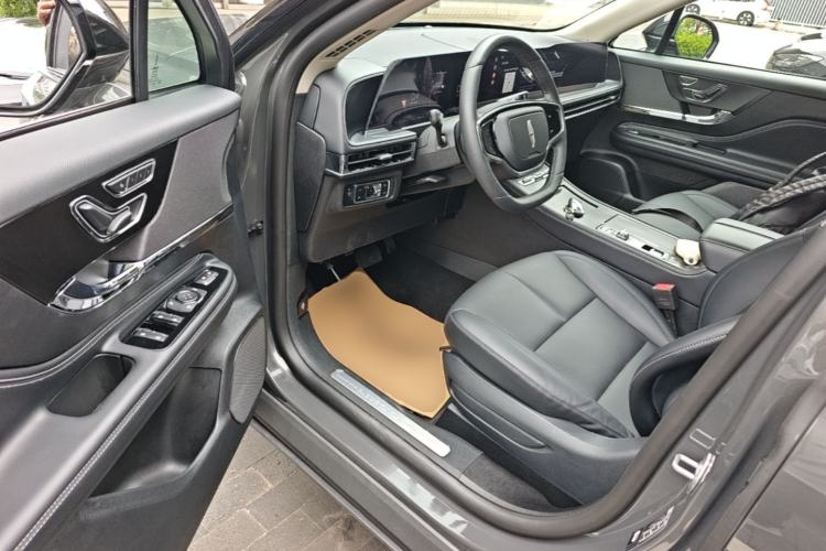Used Lincoln Corsair 2024 2.0T Two-Wheel-Drive Zunyue Edition Driver Seat