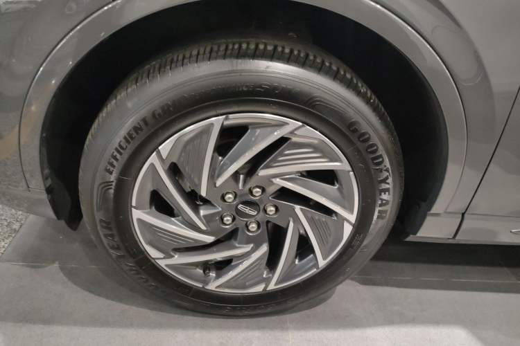Used Lincoln Corsair 2024 1.5T Two-Wheel Drive Deluxe Hybrid Version Exterior 4