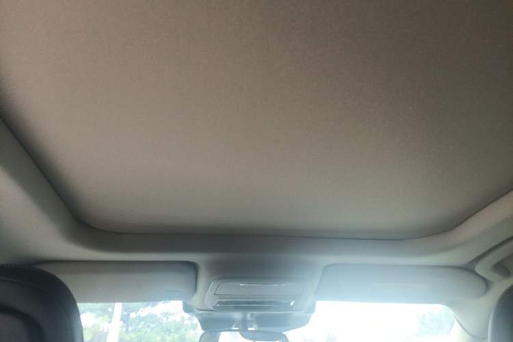 Used Lincoln Corsair 2024 1.5T Two-Wheel Drive Deluxe Hybrid Version Headliner