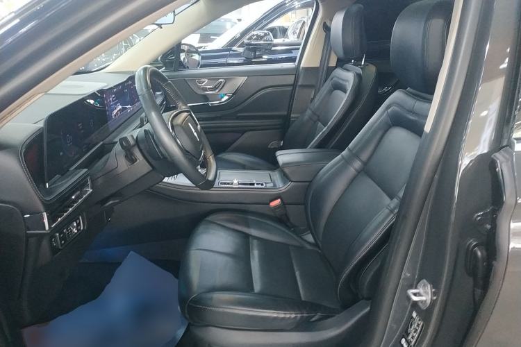 Used Lincoln Corsair 2024 2.0T Two-Wheel Drive Deluxe Edition Left Front Seat
