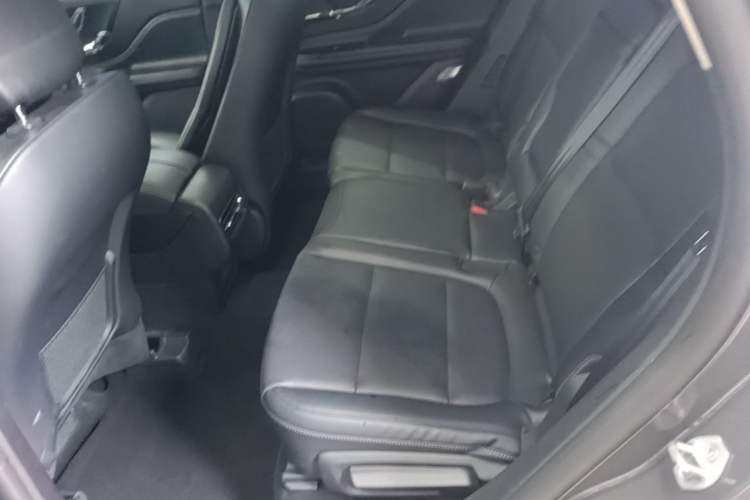 Used Lincoln Corsair 2024 2.0T Two-Wheel Drive Deluxe Edition Left Rear Seat