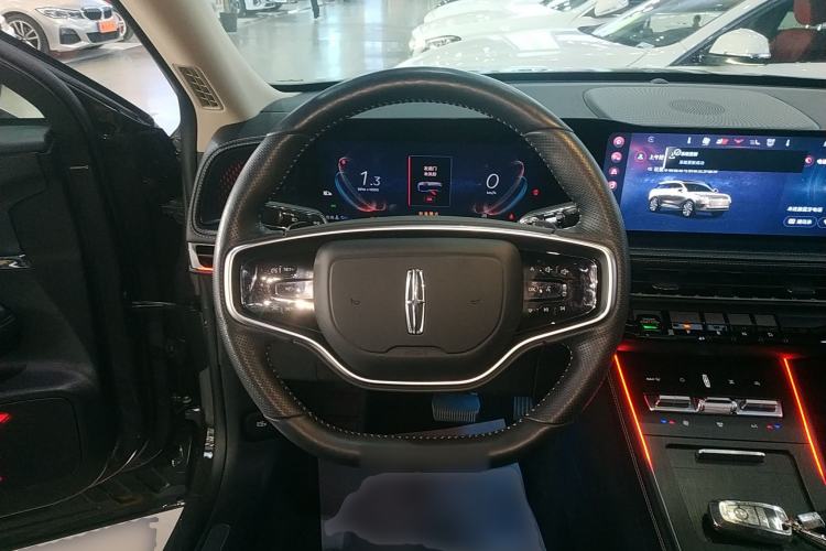 Used Lincoln Corsair 2024 2.0T Two-Wheel Drive Deluxe Edition Steering Wheel