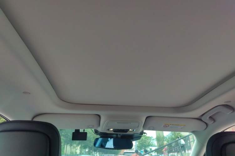 Used Lincoln Corsair 2024 1.5T Two-Wheel Drive Deluxe Hybrid Version Headliner
