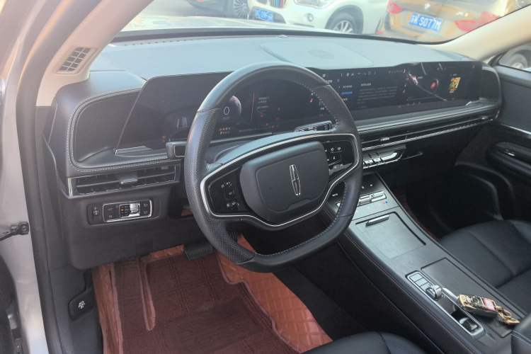 Used Lincoln Corsair 2024 1.5T Two-Wheel Drive Deluxe Hybrid Version Interior 2