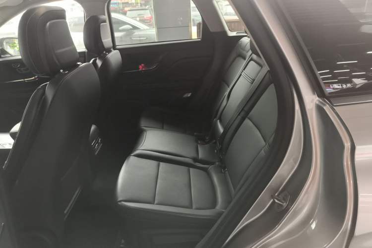 Used Lincoln Corsair 2024 1.5T Two-Wheel Drive Deluxe Hybrid Version Interior 4