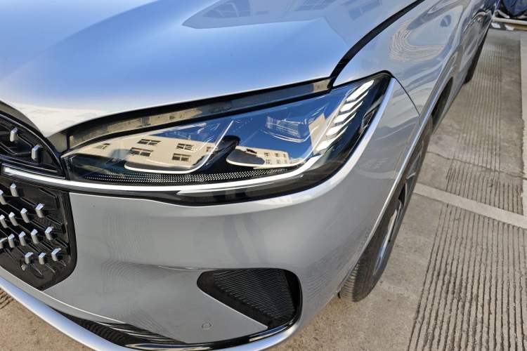 Used Lincoln Corsair 2024 1.5T Two-Wheel Drive Deluxe Hybrid Version Left Front Headlight
