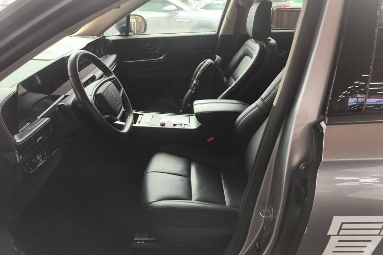 Used Lincoln Corsair 2024 1.5T Two-Wheel Drive Deluxe Hybrid Version Left Front Seat