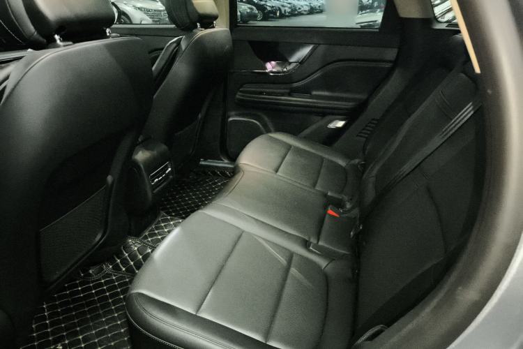 Used Lincoln Corsair 2024 1.5T Two-Wheel Drive Luxury Hybrid Version Left Rear Seat