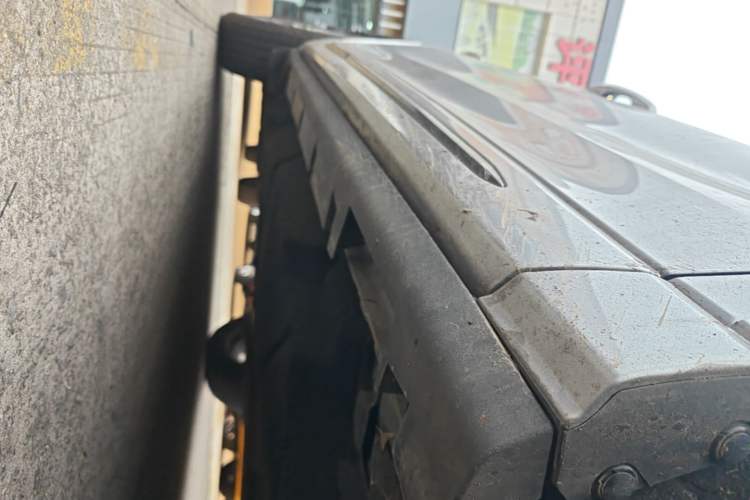 Used Lincoln Corsair 2024 1.5T Two-Wheel Drive Luxury Hybrid Version Right Side Sill