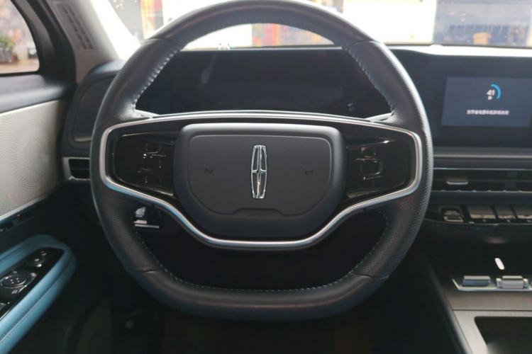 Used Lincoln Corsair 2024 1.5T Two-Wheel Drive Deluxe Hybrid Version Steering Wheel