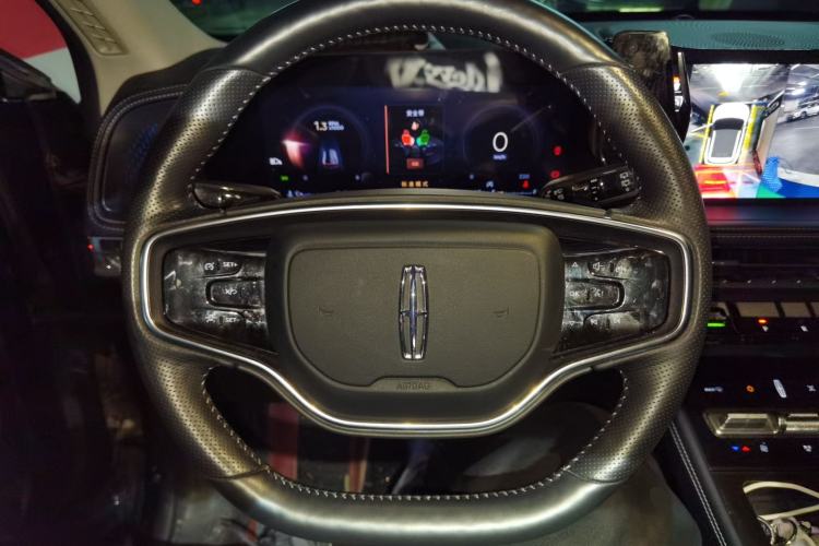 Used Lincoln Corsair 2024 2.0T Two-Wheel Drive Deluxe Edition Steering Wheel