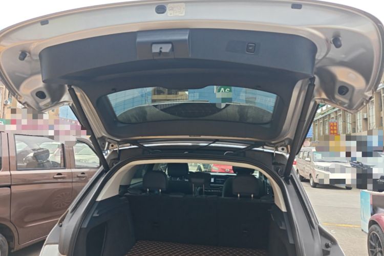 Used Lincoln Corsair 2024 1.5T Two-Wheel Drive Luxury Hybrid Version Trunk