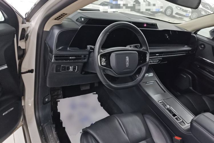 Used Lincoln Corsair 2024 2.0T Four-Wheel Drive Prestige Edition Center Console