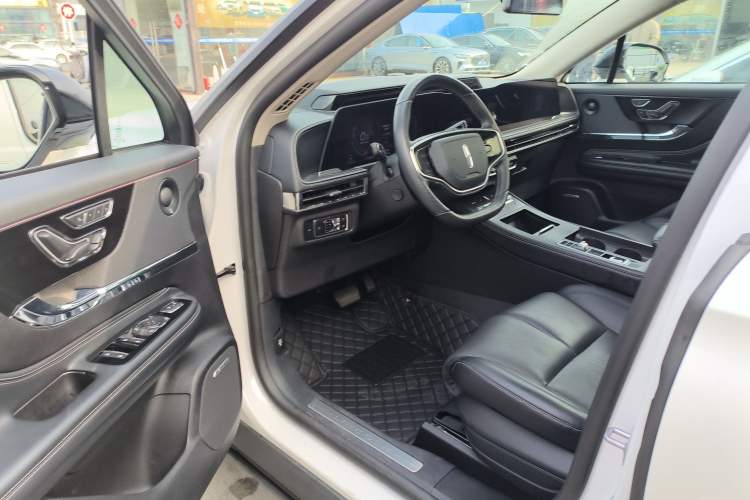 Used Lincoln Corsair 2024 2.0T Four-Wheel Drive Prestige Edition Driver Seat