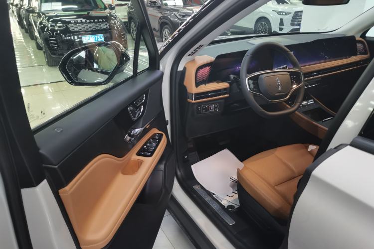 Used Lincoln Corsair 2024 1.5T Two-Wheel-Drive Mulan Special Hybrid Version Driver Seat