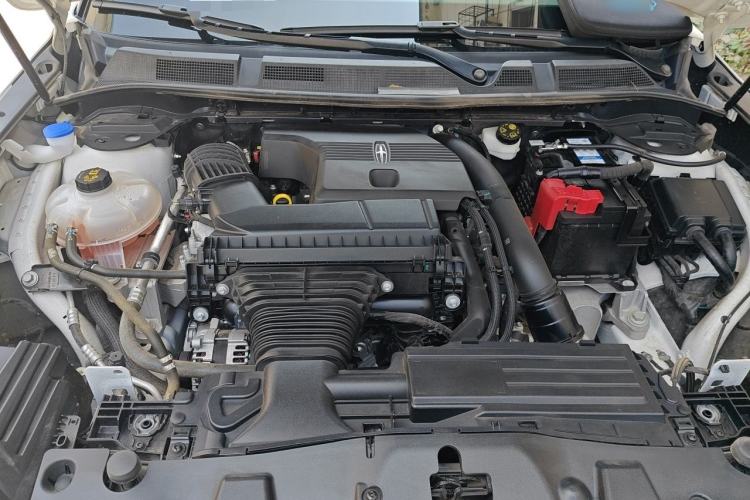 Used Lincoln Corsair 2024 2.0T Two-Wheel Drive Deluxe Edition Engine Bay