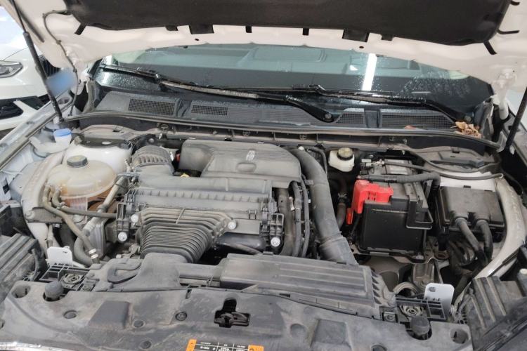 Used Lincoln Corsair 2024 2.0T Four-Wheel Drive Prestige Edition Engine Bay