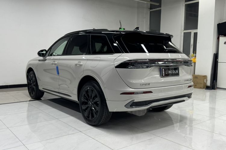 Used Lincoln Corsair 2024 1.5T Two-Wheel-Drive Mulan Special Hybrid Version Exterior 2