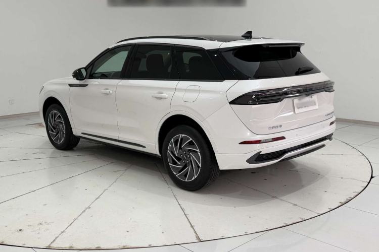 Used Lincoln Corsair 2024 1.5T Two-Wheel Drive Deluxe Hybrid Version Exterior 3
