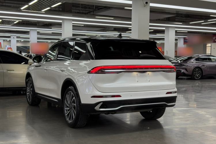 Used Lincoln Corsair 2024 2.0T Two-Wheel-Drive Luxury Edition Exterior 4