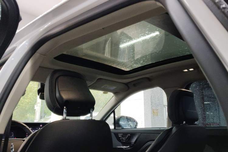 Used Lincoln Corsair 2024 2.0T Four-Wheel Drive Prestige Edition Headliner