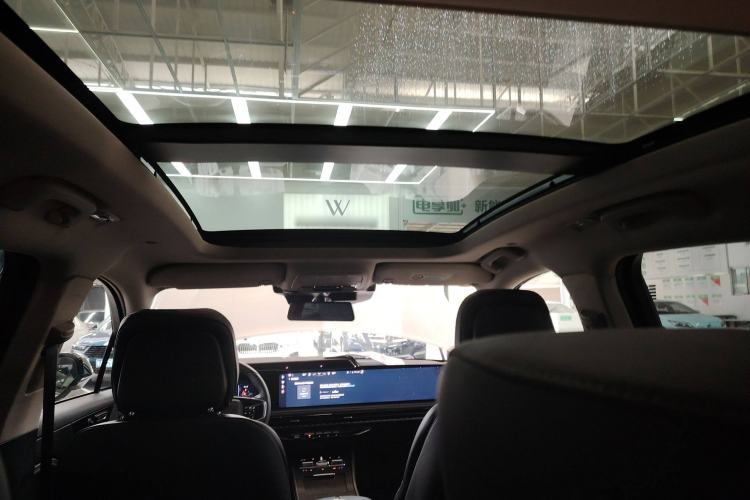 Used Lincoln Corsair 2024 2.0T Four-Wheel Drive Prestige Edition Headliner