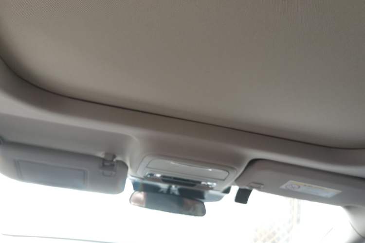 Used Lincoln Corsair 2024 1.5T Two-Wheel Drive Deluxe Hybrid Version Headliner
