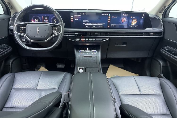 Used Lincoln Corsair 2024 2.0T Two-Wheel-Drive Luxury Edition Interior 1