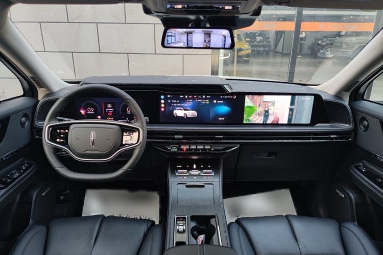 Used Lincoln Corsair 2024 2.0T Four-Wheel Drive Prestige Edition Interior 1