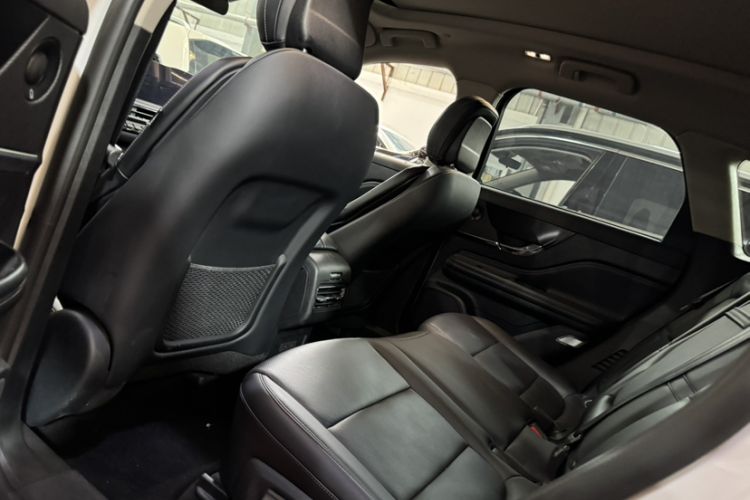 Used Lincoln Corsair 2024 2.0T Four-Wheel Drive Prestige Edition Interior 3