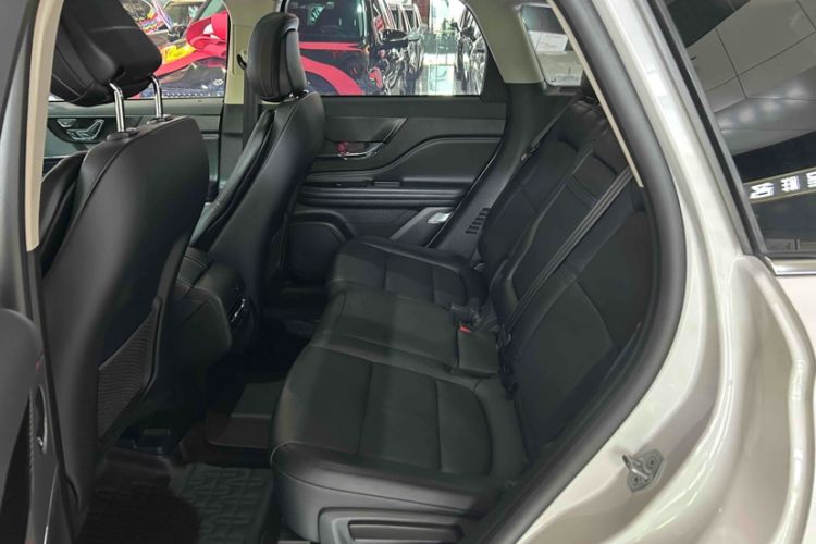 Used Lincoln Corsair 2024 2.0T Four-Wheel Drive Prestige Edition Interior 3