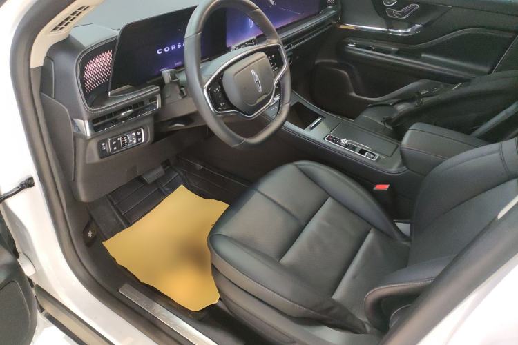 Used Lincoln Corsair 2024 2.0T Two-Wheel-Drive Luxury Edition Left Front Seat
