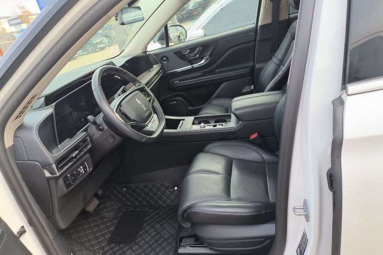 Used Lincoln Corsair 2024 2.0T Four-Wheel Drive Prestige Edition Left Front Seat