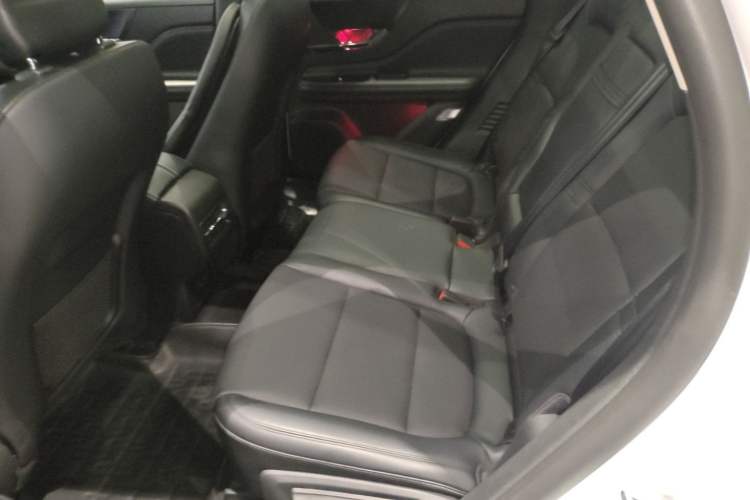 Used Lincoln Corsair 2024 1.5T Two-Wheel Drive Deluxe Hybrid Version Left Rear Seat