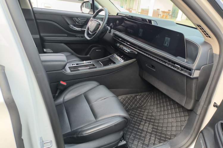 Used Lincoln Corsair 2024 2.0T Four-Wheel Drive Prestige Edition Right Front Seat