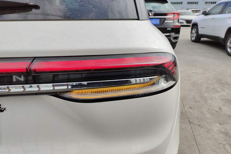 Used Lincoln Corsair 2024 2.0T Two-Wheel Drive Deluxe Edition Right Rear Taillight